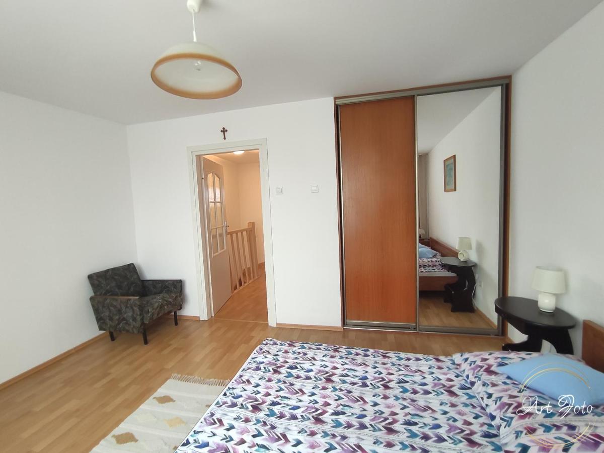 Apartament - 3 Pokojowe Dwupoziomowe Mieszkanie Z Ogrodem Krokowa Exterior foto